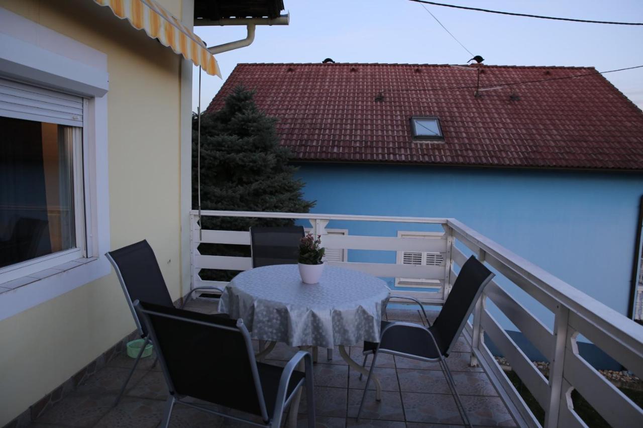 Sobe Opacak Hotell Slavonski Brod Exteriör bild